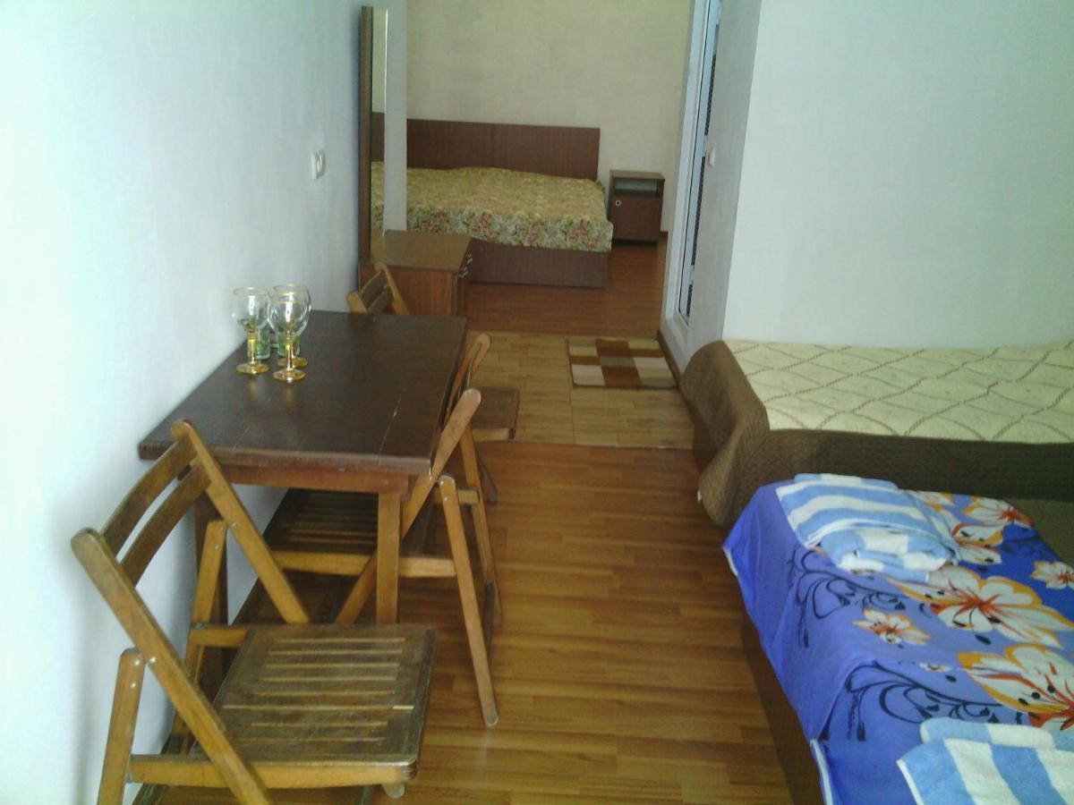 Akhmed Guest House Kwariati Zimmer foto